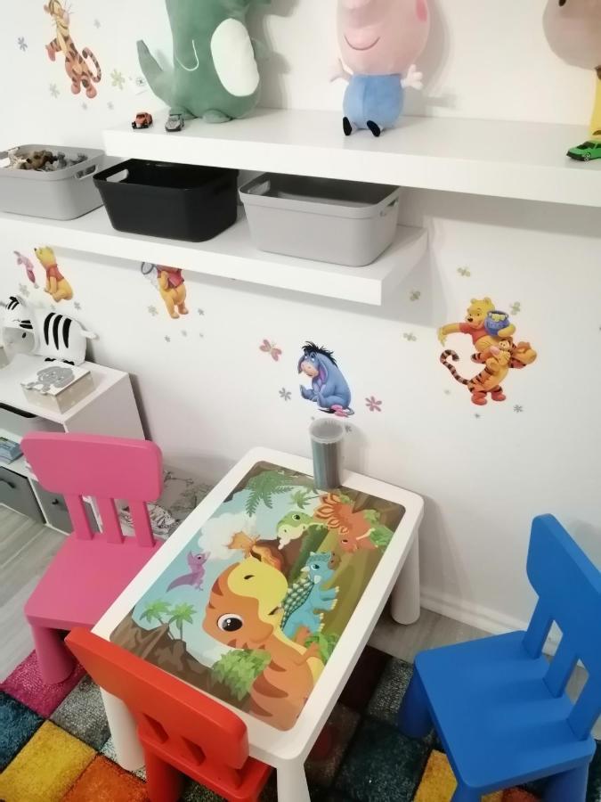 Familien Fewo Wohnung 1 Mit Kinder Spielecke Erdgeschoss An Der Muhle Am Wochenmarkt Bremerhaven Exterior foto